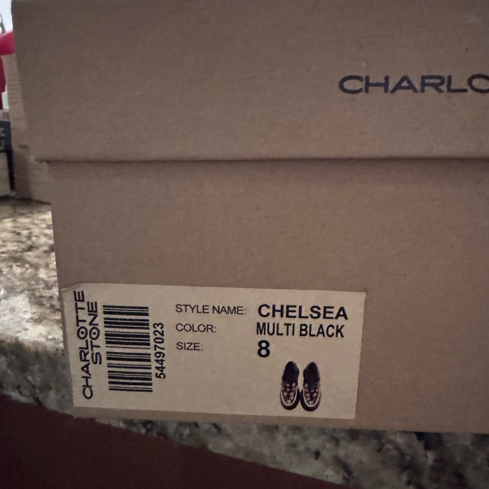 LORIEN STERN X CHARLOTTE STONE LOAFERS (BLACK) - Picture 7 of 7